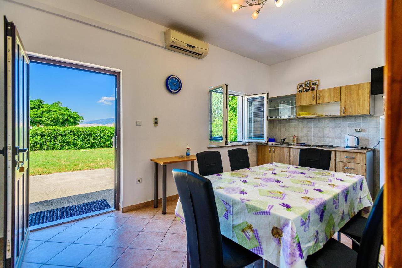 Apartmant Prosika Паг Экстерьер фото